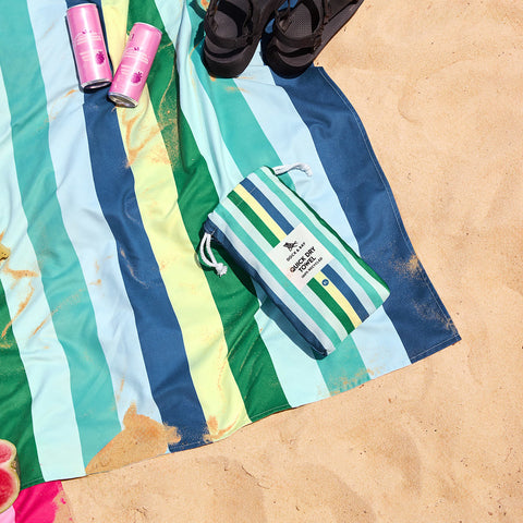 TELO BEACH TOWEL SUMMER COOL LAGOON DOCK & BAY MULTICOLOR