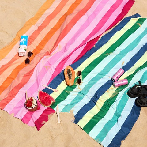TELO BEACH TOWEL SUMMER COOL LAGOON DOCK & BAY MULTICOLOR
