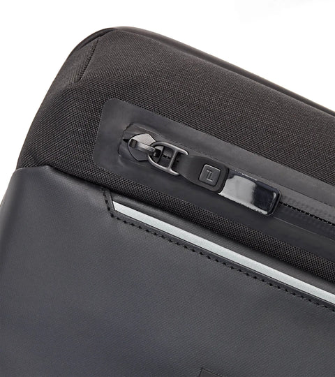 PORSCHE DESIGN URBAN ECO WASHBAG L OCL01011.001
