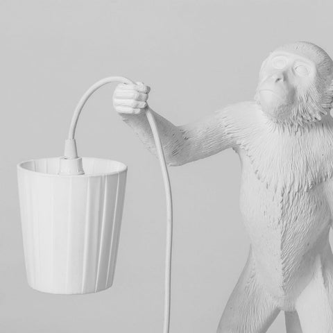 PARALUME IN POLIESTERE MONKEY LAMP 14918 WHI SELETTI WHITE