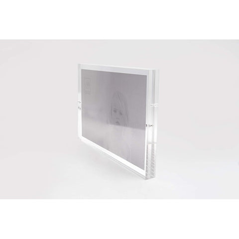 CORNICE IN ACRILICO 20X30 MASCAGNI