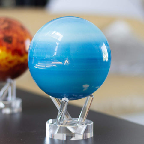 URANUS MOVA GLOBE 4,5 WHITH ACRYLIC BASE
