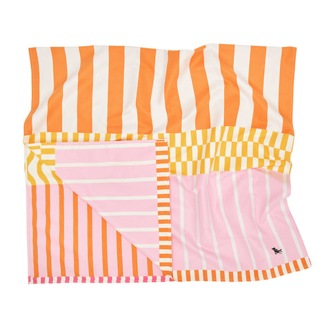 TELO EXTRA LARGE BEACH TOWEL LEMONADE WAVES DOCK &  BAY MULTICOLOR