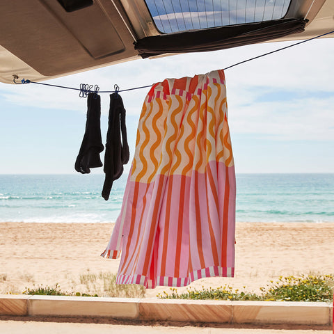 TELO EXTRA LARGE BEACH TOWEL LEMONADE WAVES DOCK &  BAY MULTICOLOR