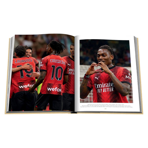 LIBRO AC MILAN CLASSIC ASSOULINE RED