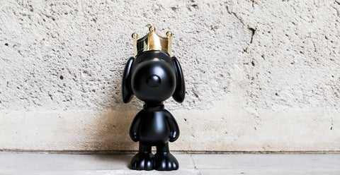 SCUPLTURE SNOOPY CROWN BLACK & GOLD 31CM PEAST03101MANOOR LEBLON DELIENNE BLACK