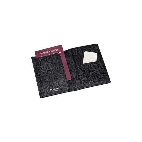 PASSPORT HOLDER IN BLACK FABRIANO LEATHER