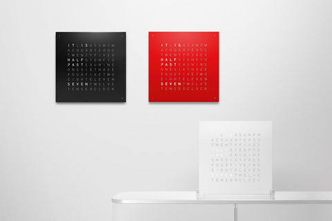 QLOCKTWO CLASSIC 45X45 QT4 PANNELLO ROSSO