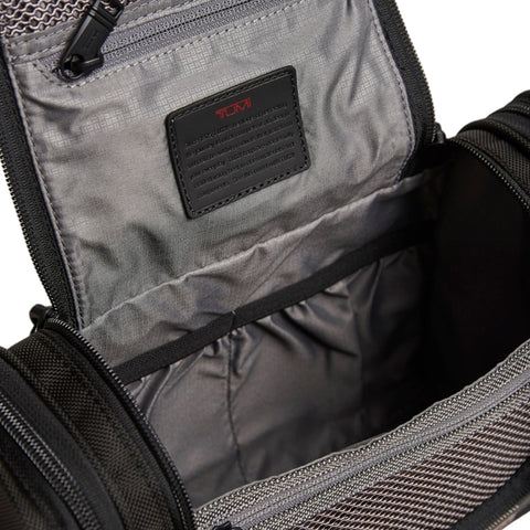 TUMI ALPHA HANGING TRAVEL KIT BLACK 150180-1041