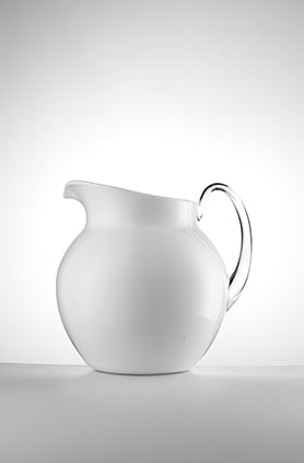 MARIOLUCA GIUSTI WHITE ENAMEL BALL JUG