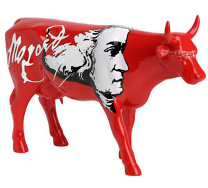 COW PARADE LARGE   H 170 MM X 290MM   MOZART